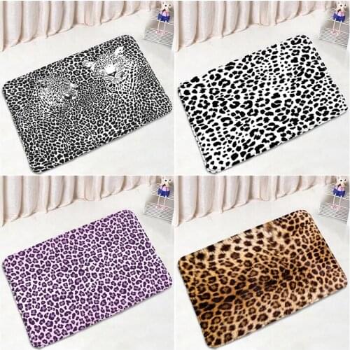 Brown Leopard Bath Mats Black White Geometric Kitchen Mat Wild Animal Fashion Home Decor Door Pad Bedroom Flannel Floor Foot Rug
