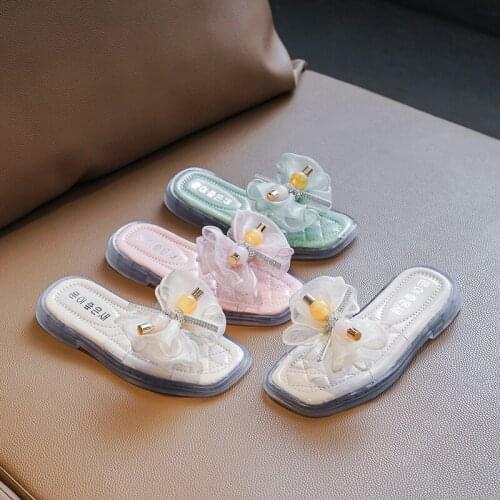 Girls Slippers Summer 2021 Rhinestone Non-slip Outer Wear Soft Bottom Sandals Bow-knot Flats Flowers Causal Girls Shoes Sweet