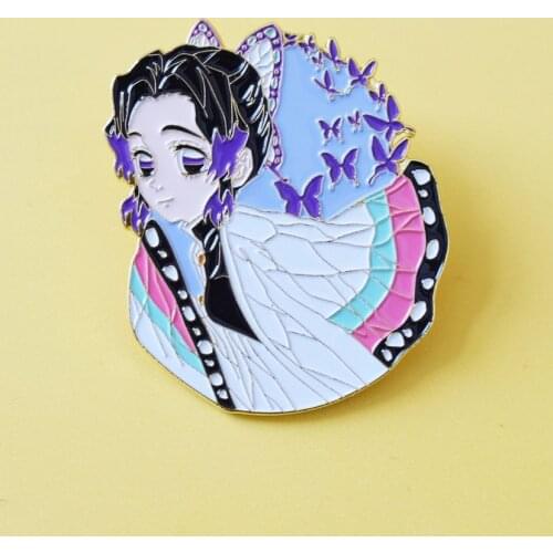Anime kimetsu no yaiba Kochou Shinobu Metal Badge Brooch Delicate Collectible Grade Demon Slayer Badges in Showing Case