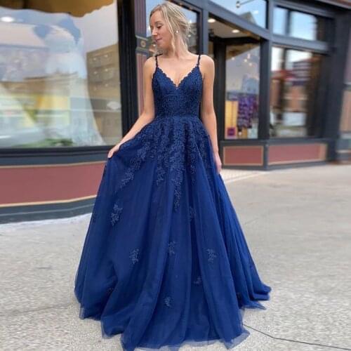 Charming Mother Of The Bride Dresses Tulle Appliques Pleat V-Neck Spaghetti Straps Lace Up Ball Gowns Novia Do 2021 New Party