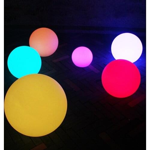 IP68 Waterproof Wireless LED Lawn Light RGBW garden Color Change Glowing Ball Hotel Decoration Lighting Orbs Swimming Pool Ball
