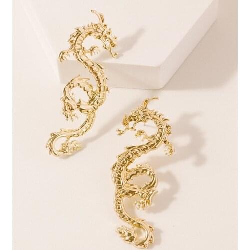 2021 Female Vintage Chinese Popular Dragon Earring Metal Personality Pendant Long Earrings Dragon Decoration Jewelry Party