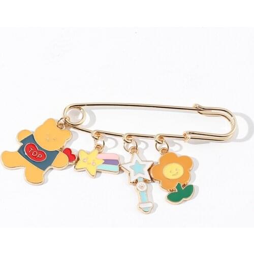 Toy Bear Star Flower Cute Lapel Pin More Pendant Fashion Brooch Enamel Metal Sweet Cartoon For Child Trendy Chic Brooch Gift