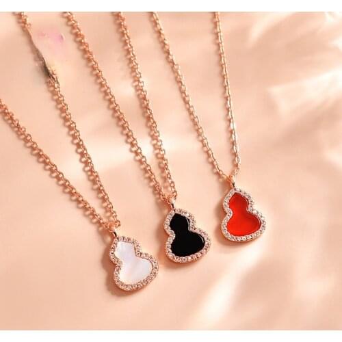 Luxury Creative Gourd Pendant Necklace Fashion Women Inlay Semi Precious Stone Clavicle Chain Romantic Women Engagement Jewelry