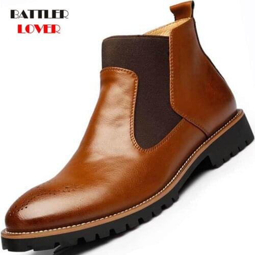 2019 New Men Boots Big Size 38-46 Vintage Brogue College Style Mens Shoes Casual Fashion Lace-up Winter Warm Boots For Man Brown