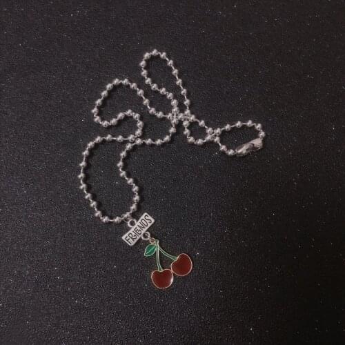 Vintage Red Cherry Necklace for Women Friends Gifts Metal Round Bead Necklaces Y2K Accessories Punk Simple Pendant Necklace New