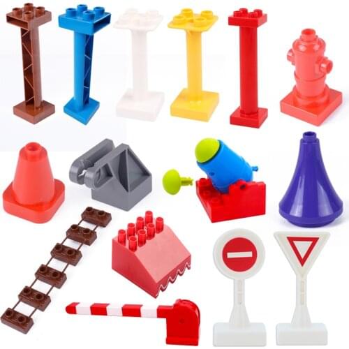 Big Size City Building Blocks Traffic Sign Roof Barrier Pillar Fire Hydrant Swing Drawbridge Toys For Children DIY Big Size