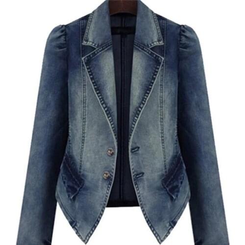 Women Hole Pocket Button Denim Jacket Patchwork Turn-Down Collar Large Size Jeans Coat Autumn Winter New Fashion Outwear