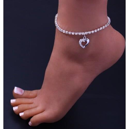 Sexy Simple Hollow Out Love Heart Rhinestone Ladies Anklet Fashion Beach Summer Day Shiny Crystal Bare Feet Chain Accessories