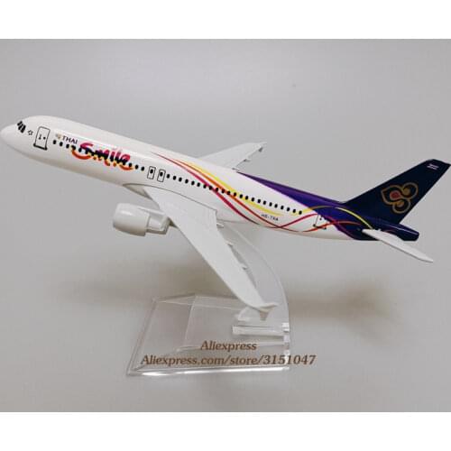 Alloy Metal Air Smile Thai A320 Airlines Airplane Model Thailand Airbus 320 Airways Plane Model Stand Aircraft Kids Gifts 16cm