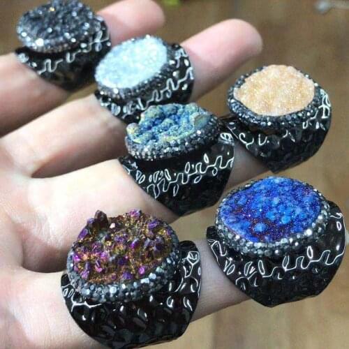 Wholesale 6pcs Natural stone Titanium Rainbow Agates cluster crystal dazzling color plating Gun black wide irregular ring Free