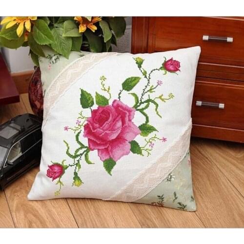 DIY print cross stitch couples wedding cartoon car pillow pillow cushion cover rose love.Give embroidery and small gifts