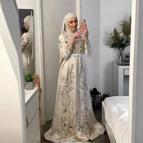 Moroccan Caftan Muslim Wedding Dresses 2021 Newest Embroidery Dubai Women Bridal Gown Custom Made Plus Size Ivory Wedding Gown