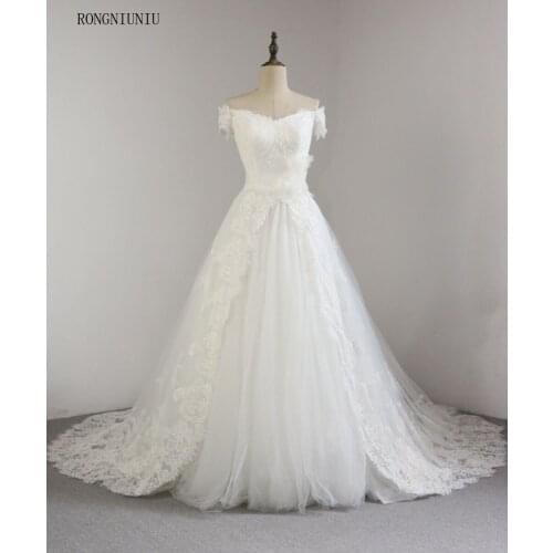 Long train Cloud Wedding dress 2019 plus size A-Line Short sleeve Wedding Dresses Vintage vestidos de noiva robe de mariage