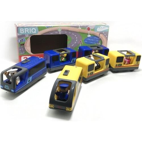 W14 free shipping Combination of electric magnetic locomotive and yellow Blue electric train set Compatible with wooden tracks