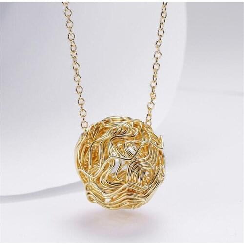 WQQCR 2018 Hot Fashion Silver Color Bijoux Plated A Hollow Metal Wire Ball Pendants Chokers Maxi Necklaces For Womens Jewelry