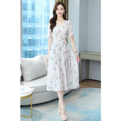 2021Fashion new summer V-neck Long dress French retro Short sleeve small floral white dress female