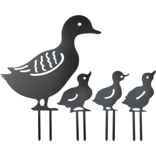 Animal Garden Decoration Duck-shaped Metal 4 Piece Set Black Anti-rust Outdoor Decorative Pile Accessories And Lawn Decorations