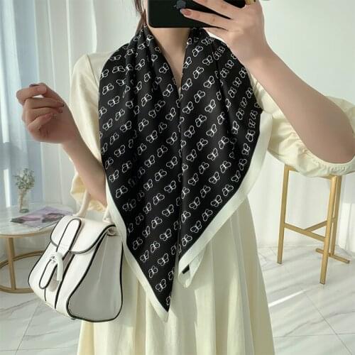 Elegant womans neck scarf silk satin cloth square scarf small shawl fashion print hair scarf women 90*90cm square head scarf wo