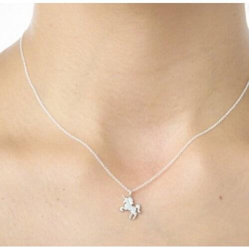 Fashion Gold Unicorn Horse Alloy Clavicle Chain Ladies Jewelry Pendant Necklace