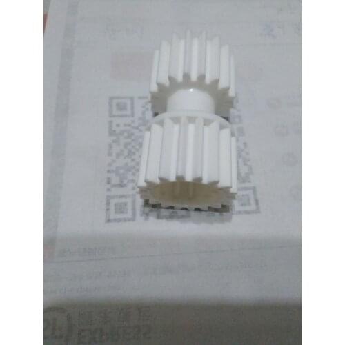 Gear (dicephalous) for Fuji 500/550/570 minilab part no 327D1060171 / 327D1060281 made in China