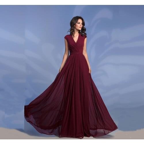 Hot Sale Charming Wine Red Chiffon Mother Dresses Long Cap Sleeves V Neckline Mother of the Groom Gowns Pleating Affordable