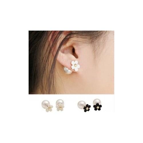 Hot sales fashion Chic temperament white flower imitation pearl crystal earrings wholesale