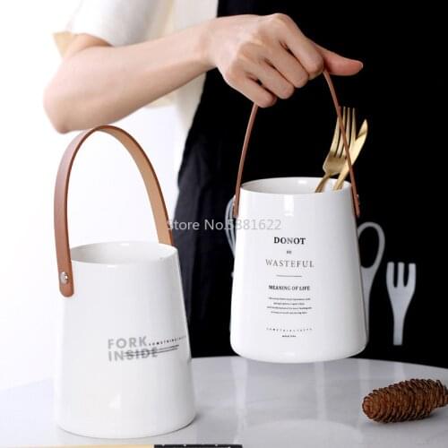 1Pcs Ceramic Tableware Storage Barrel Fruit Plate/disc Salad Bowl with Leather Handle Kitchen Decorative Tray Storage Container