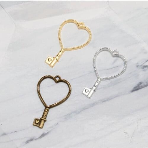 10 Heart Key Metal Metal Frame Pendant Press Flower UV Resin Blank Frame Bezel Popular Jewelry Making Accessories