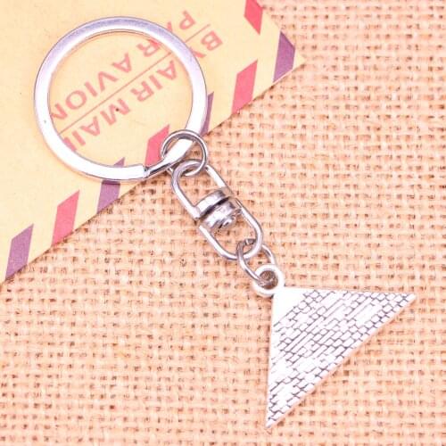 New Fashion Keychain 20*32 mm Egypt pyramid Pendants DIY Men Jewelry Car Key Chain Ring Holder Souvenir For Gift