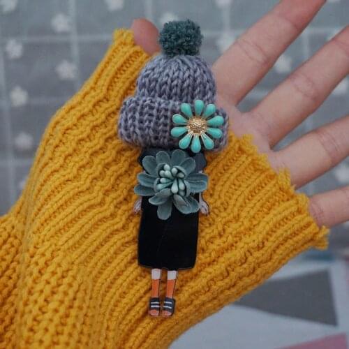 Wome Fashion Brooch Cute Badges on backpack Kawaii Acrylic Brooches Pin with Wool Ball Love letters wool hat pin Badge Broĉo