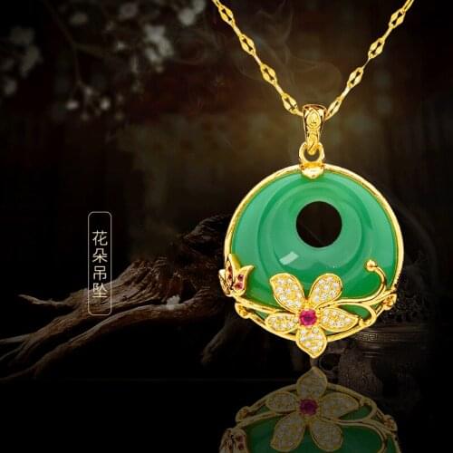 Natural Green Chalcedony Hand-carved Plum Blossom Donut Pendant Fashion Boutique Jewelry Men and Women Necklace Popular Gifts