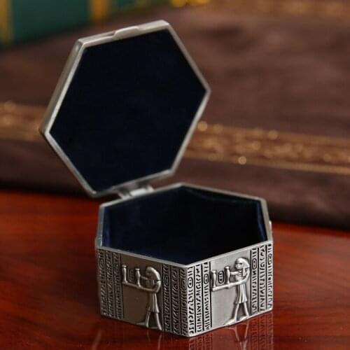 Retro jewelry box household high-end earrings jewelry box net red antique zinc alloy drop-resistant jewelry storage box2021