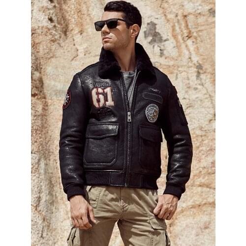2020 New Mens Sheepskin Shearling Jacket Flight Jacket Black Leather Jacket Mens Winter Coats Short Fur Coat Embroidered Jacket