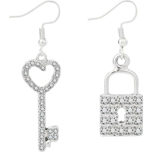 Exquisite Lock Key Drop Earrings Women Fashion Cute Girls Simple Elegant Woman Rhinestone Earrings Party Jewelry Birthday Gift