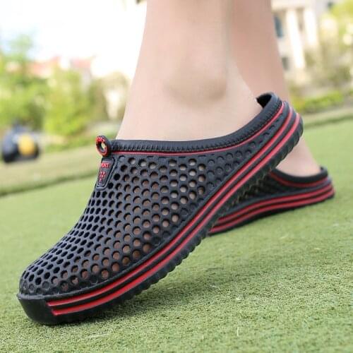 2021 Mens Slip-on Shoes Slippers Female Male Clogs Water Mules Womens Summer Sandals for Beach Sports