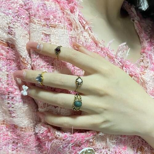 4PCS Vintage Retro Rings Set Bohemian Crystal Dark Green Punk Rings Natural Stone Lucky Midi Boho Rings Set Knuckle Women