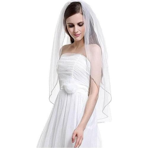 Real Picture Luxury One Layer Rhinestones Edge Wedding Veil With Alloy Comb Bridal Veils Fingertip Length Vail