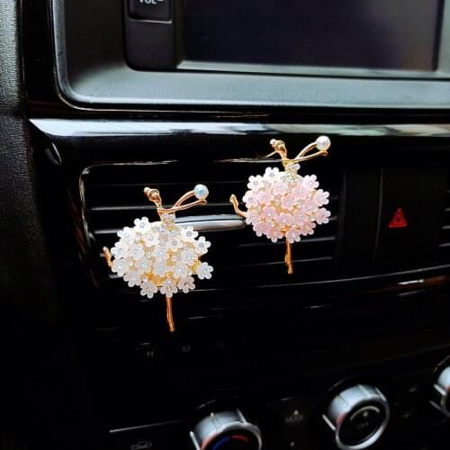 Diamond Ballet Girl Car Perfume Air Freshener Rhinestone Dancing Girl Car Accessories Interior Woman Ornament Auto Air Vent Clip