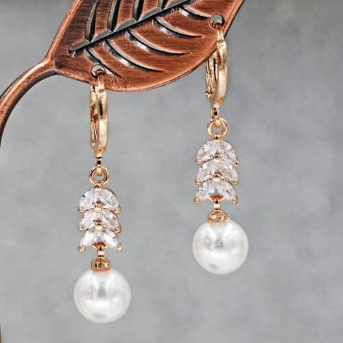 Earings fashion pendientes mujer moda 2019 Luxury Drop Earrings Women 's earrings Trendy Fashion Gold Earrings white Zircon