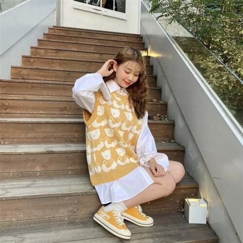 Sweater Vest Women Korean Style Preppy O-neck Leisure Elegant Animal Jacquard Streetwears Kawaii Sweaters Outwear Soft Students