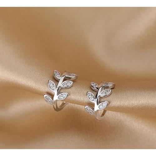 New Fashion Leaf Clip Earring For Women Star Without Piercing Puck Rock Vintage Crystal Ear Cuff Girls Jewerly Gifts 1P