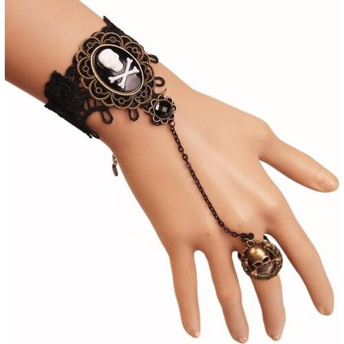 Hollow Lace Charm Bracelet For Women Men Halloween Skeleton Pendant Bangles Link Chain Wristband Jewelry Accessoires Adjustable