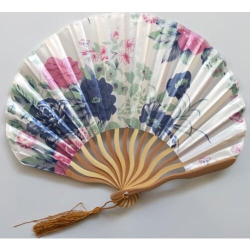 Japanese Style Silk Fan Chinese Bamboo Folding Fan Vintage Wave-shaped Keel Dance Hand Fans Craft Home Decoration Ornaments Gift