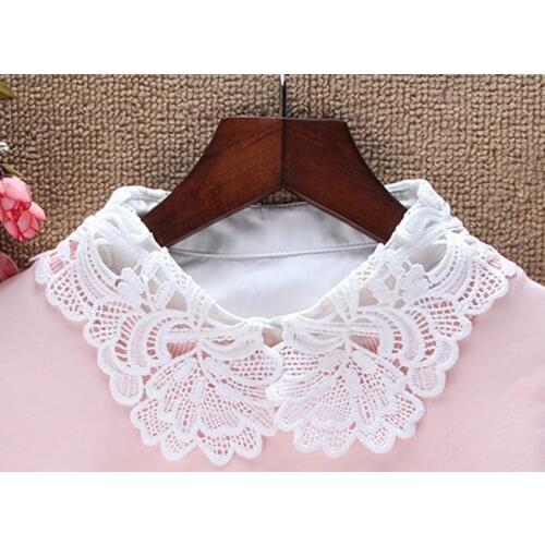 Fashion Four-leaf flower ladies hand-studded ladies wild Fresh flower decorative False summer wild shirt lace fake neck collar