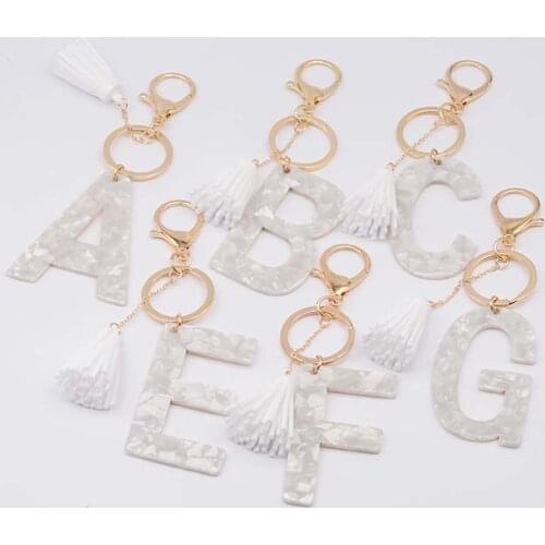 Simple Acrylic 26 Letter Keychain Acrylic Couple Keychain 26 Letter Pendant Women Keychain Fashion Jewelry Bag Accessories Gift