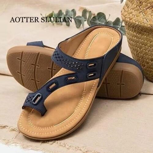 Personality Metal Ring Design Flip Flops Slippers Female Flat Toe Retro Style Oxford Non-slip Flat Shoes Fashion Women Sandals