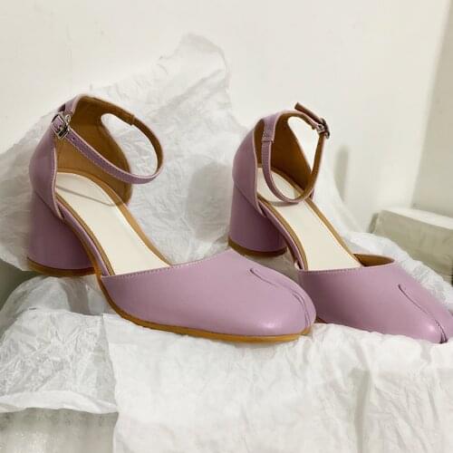 2021 Summer New Split Toe Shoe Women Buckle Strap Sandals Women Chunky Round High Heels Fashion sandalias de las mujeres