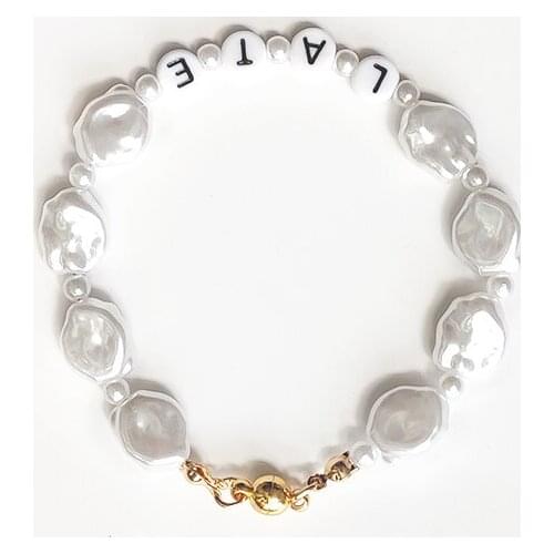 Women Classic Imitation Pearl Bracelet 2020 New Trend Customized Name Jewelry Personalized Gift for Friends Wholesale Bangle