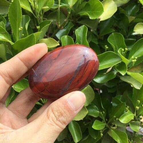 1 pc 40 mm Natural Red Jasper Crystal Energy Palm Stone For Healing
